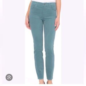 KUT from the Kloth Diana Skinny Jean